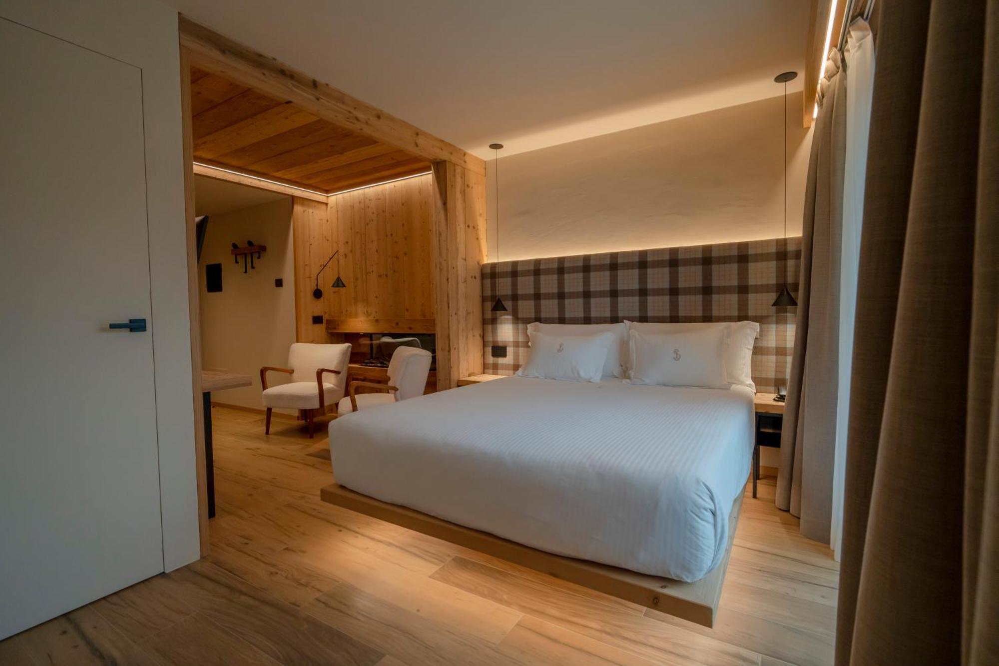 Hotel San Lorenzo Bormio Bagian luar foto