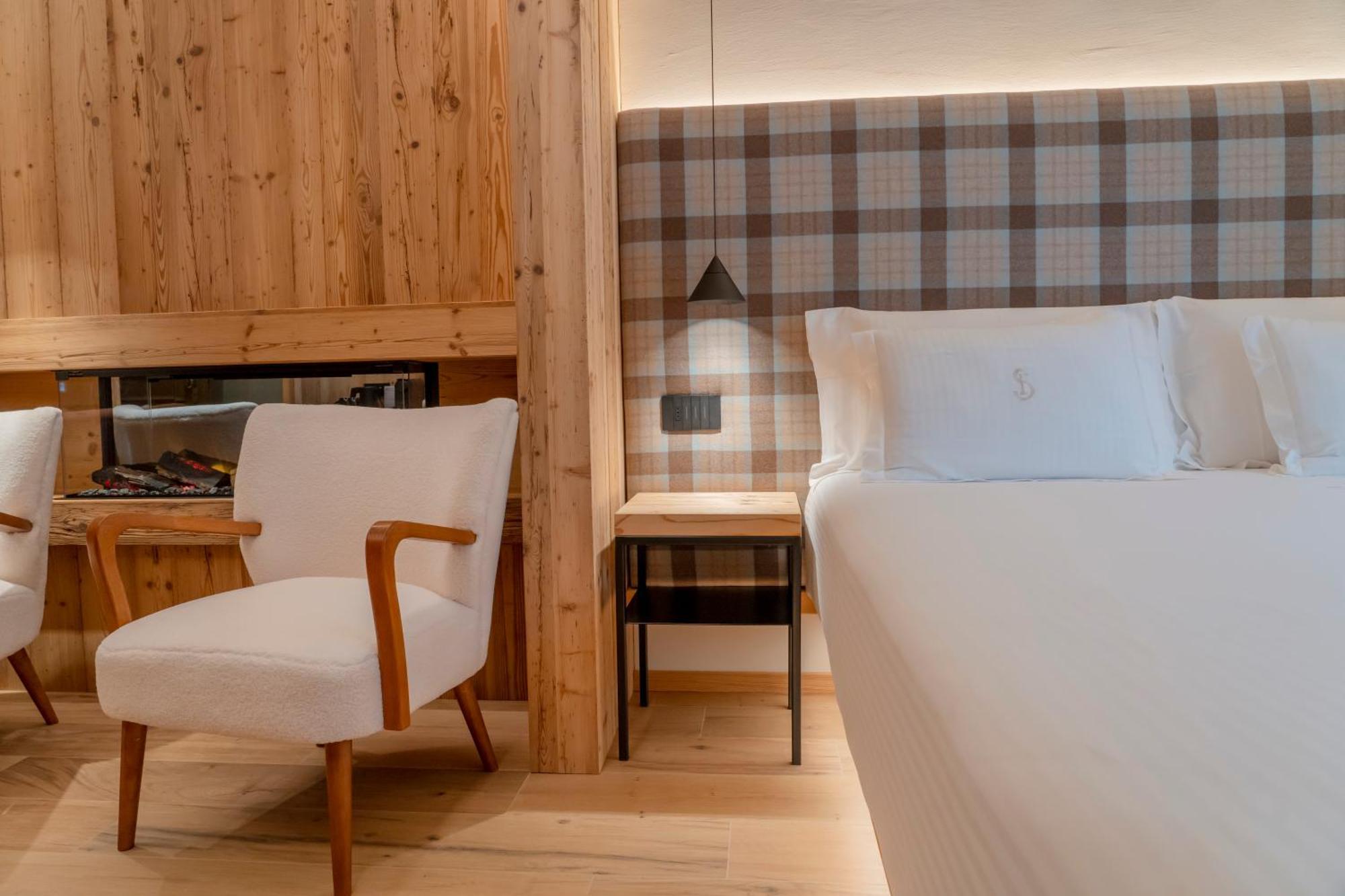 Hotel San Lorenzo Bormio Bagian luar foto