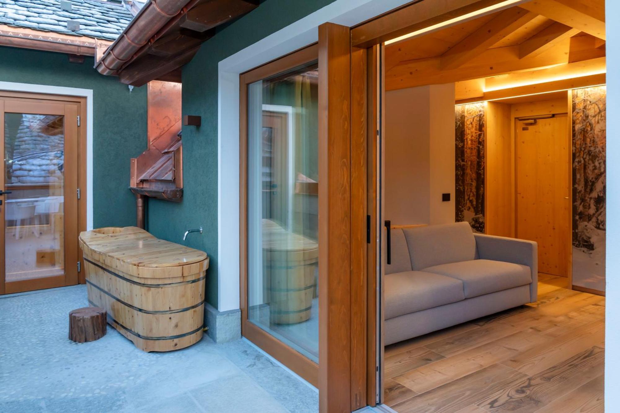 Hotel San Lorenzo Bormio Bagian luar foto