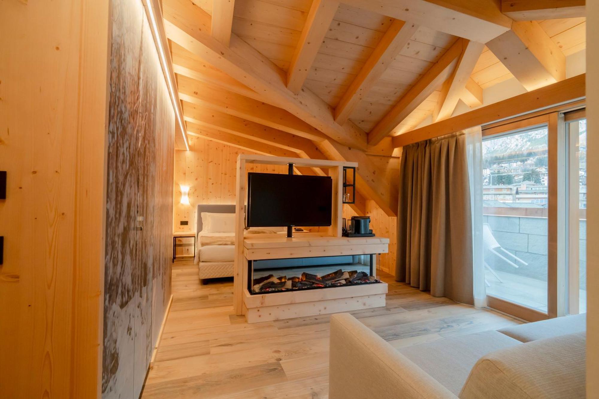 Hotel San Lorenzo Bormio Bagian luar foto