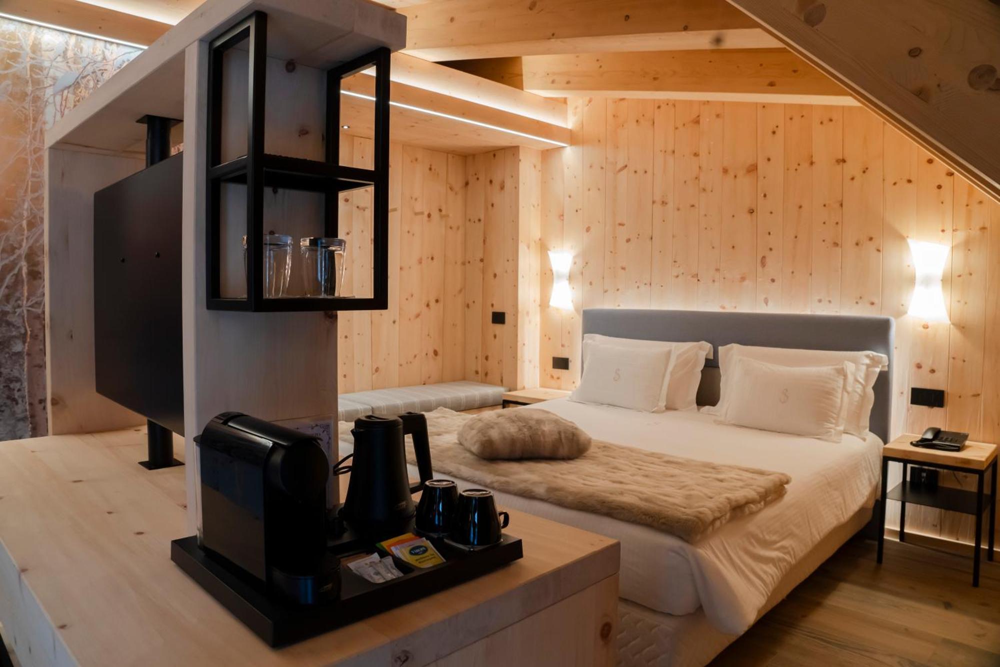 Hotel San Lorenzo Bormio Bagian luar foto